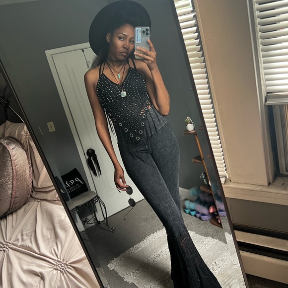 FOLLOW US ON IG @ SHARP STYLE STUDIO - Picture 4 of 4